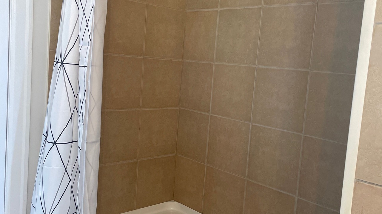 Photo of Bathroom in Niagara Falls