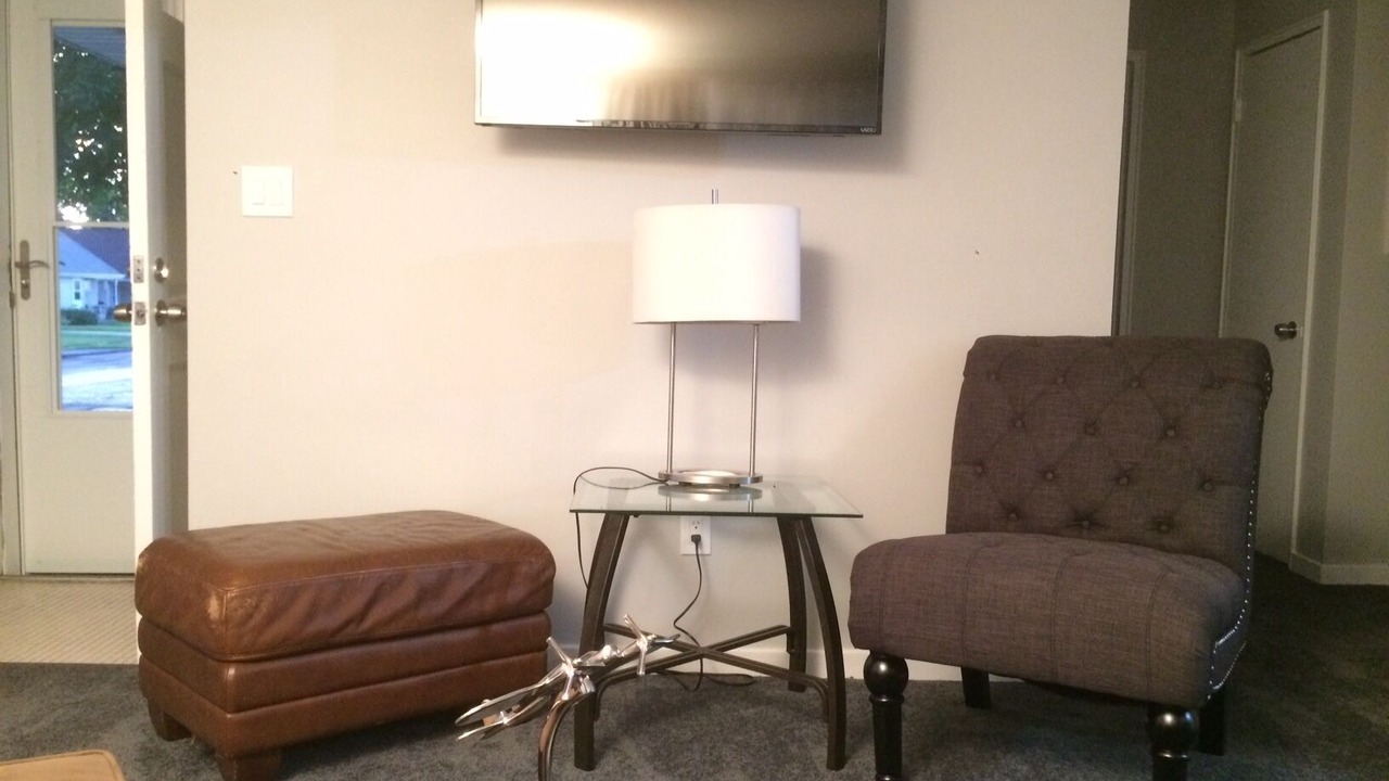 Photo of Livingroom in Cheektowaga