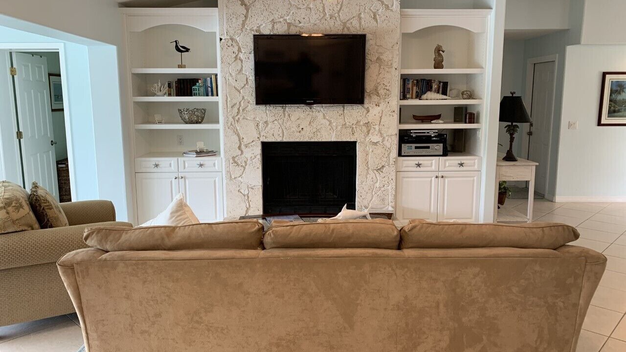 Photo of Livingroom in Fort Pierce Shores