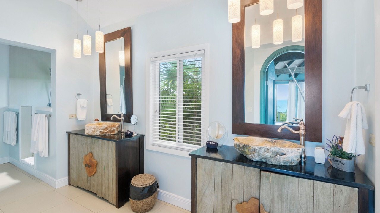 Photo of Bathroom in William's Town