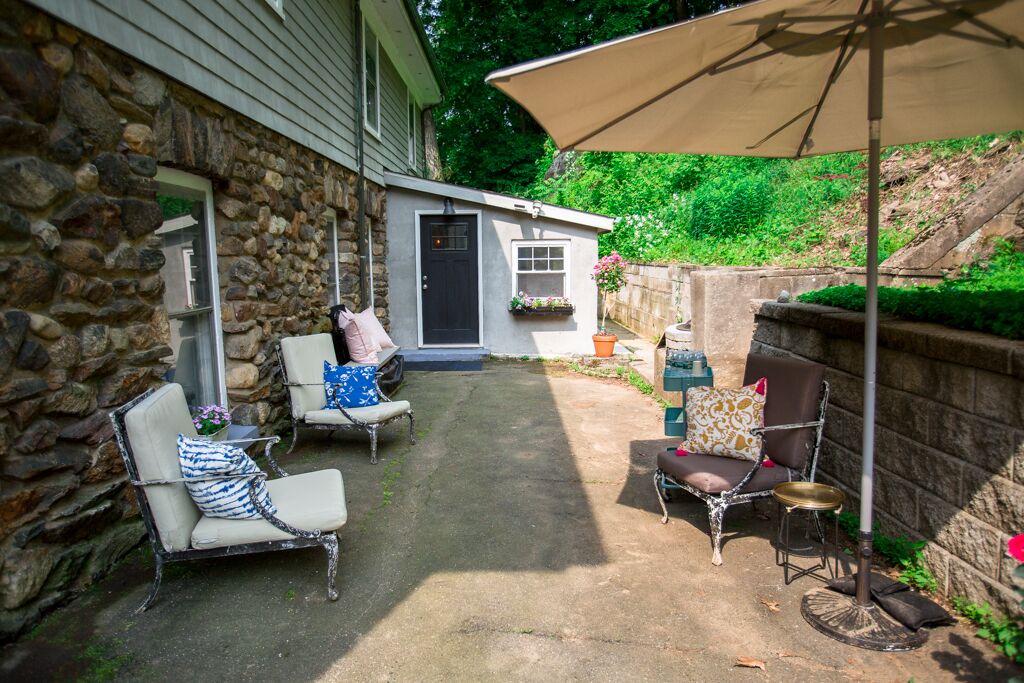 Photo of Patio Balcony in Croton-on-Hudson