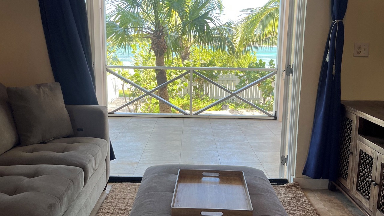 Photo of Bedroom in Green Turtle Cay