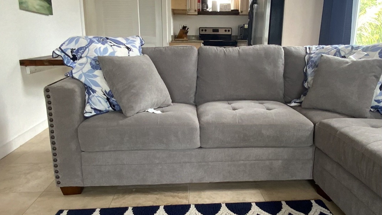 Photo of Livingroom in Green Turtle Cay