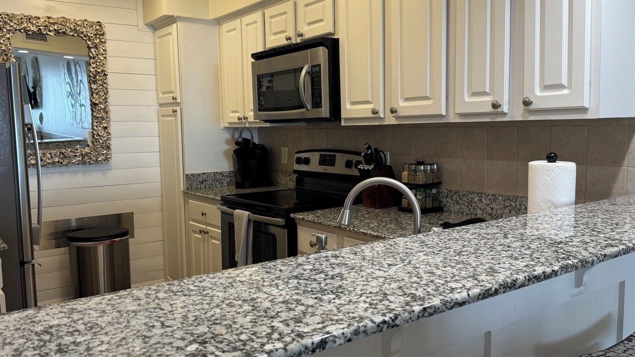 Photo of Kitchen in Orange Beach East