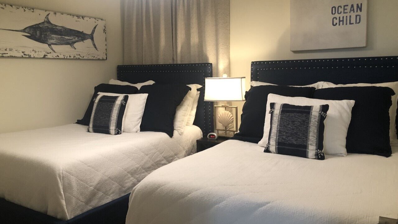 Photo of Bedroom in Orange Beach East