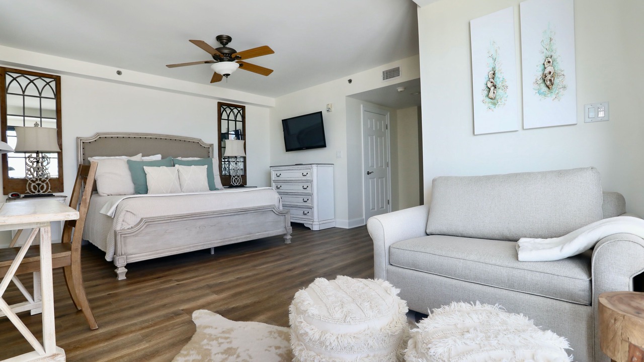 Photo of Bedroom in Orange Beach East