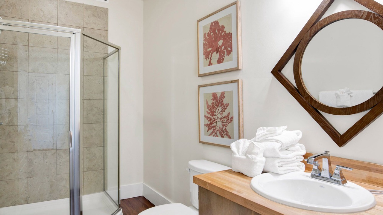 Photo of Bathroom in Gulf Shores