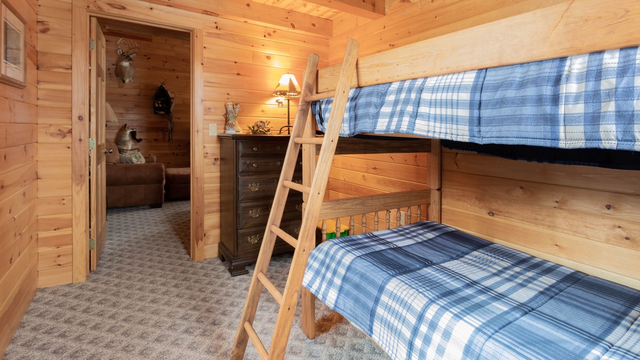 Photo of Bedroom in Alfred Station