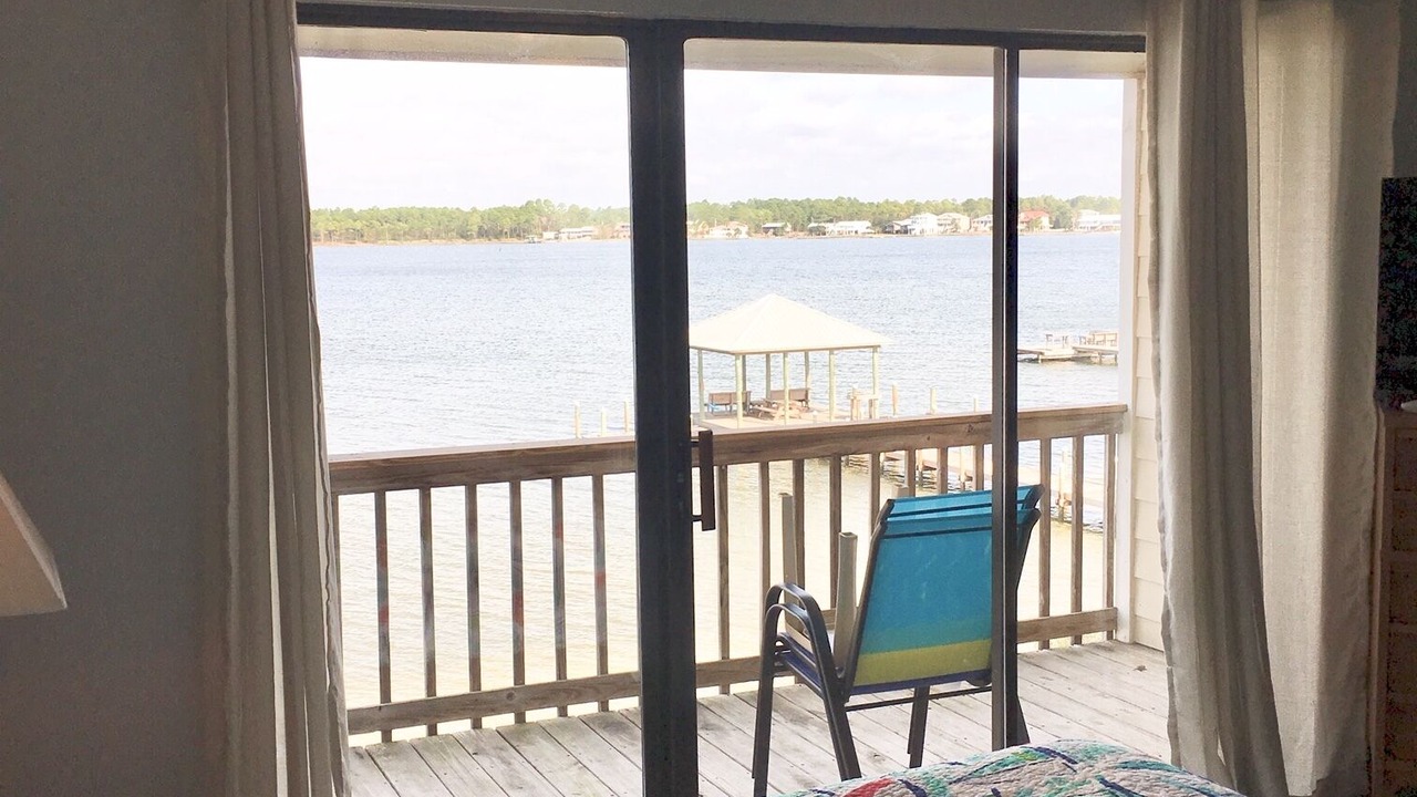 Photo of Bedroom in Gulf Shores