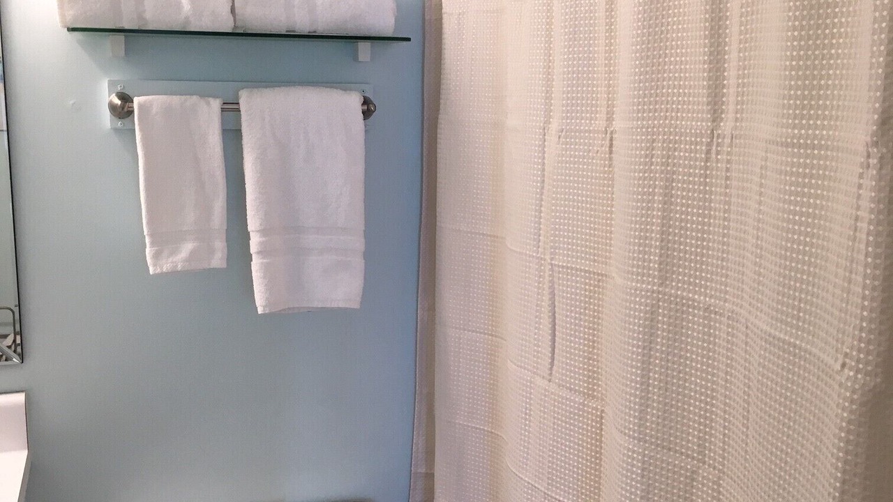 Photo of Bathroom in Gulf Shores