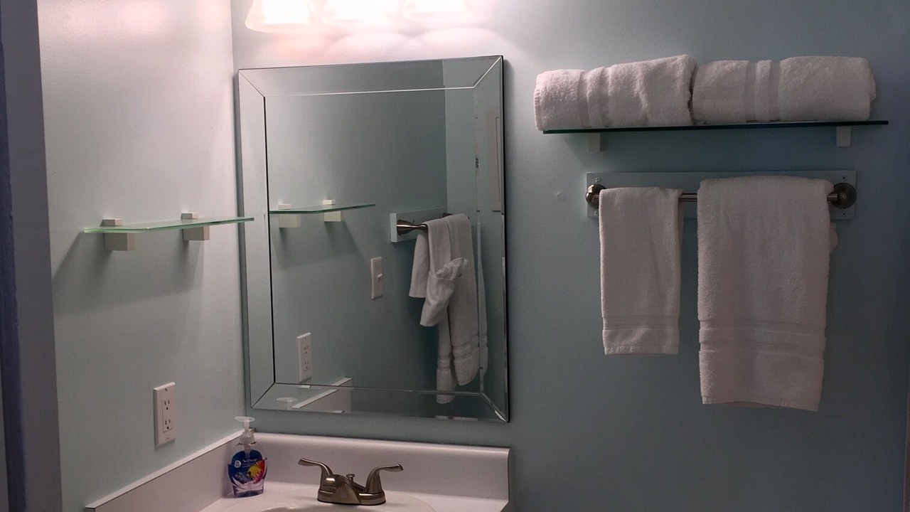 Photo of Bathroom in Gulf Shores