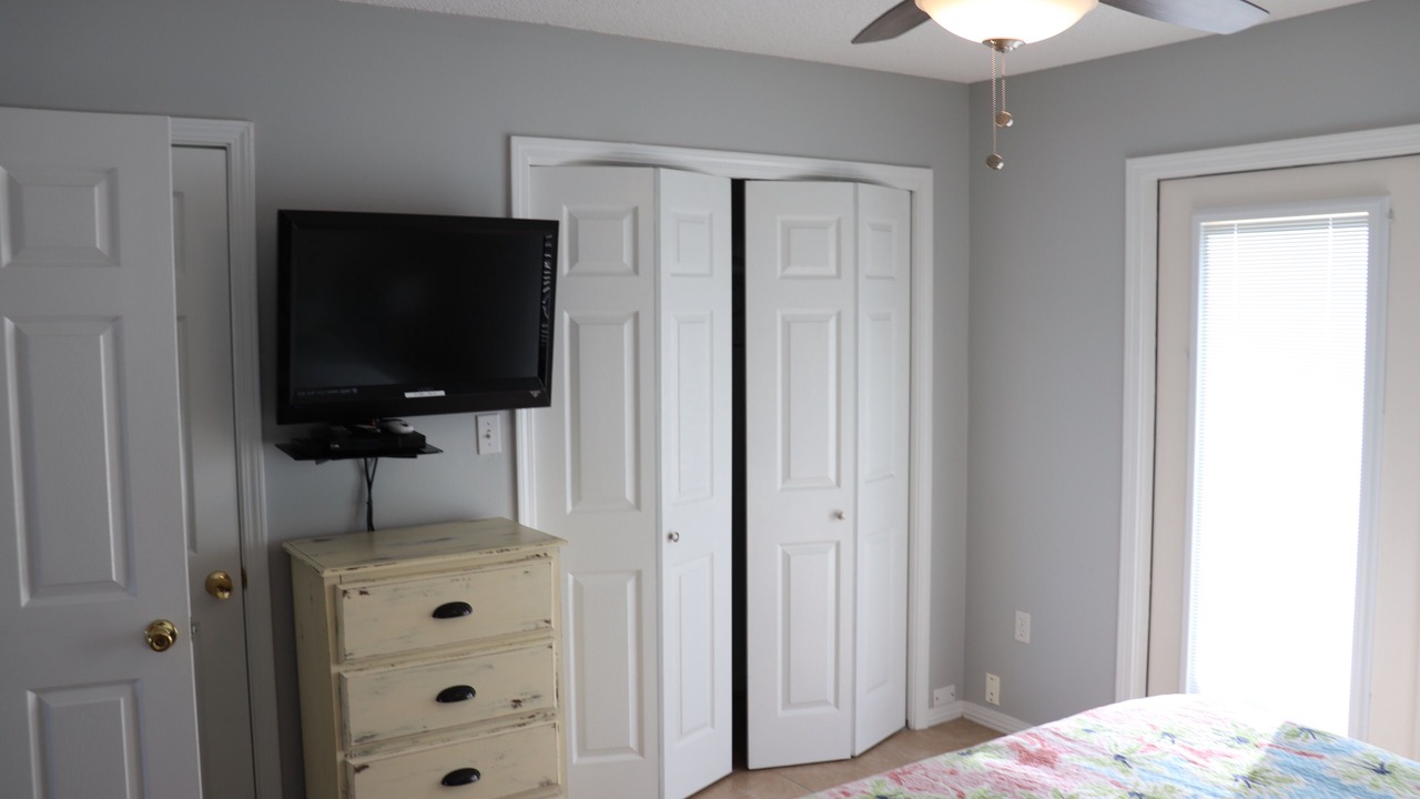Photo of Bedroom in Gulf Shores