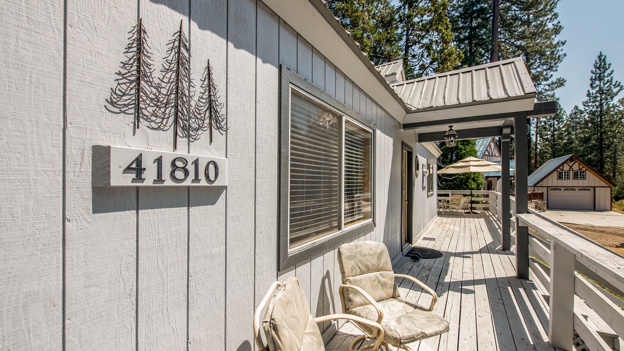 Photo of Patio Balcony in Shaver Lake