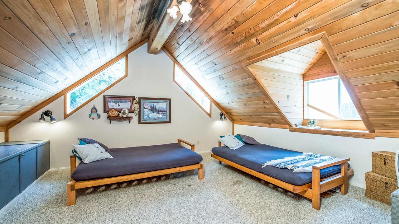 Photo of Bedroom in Shaver Lake