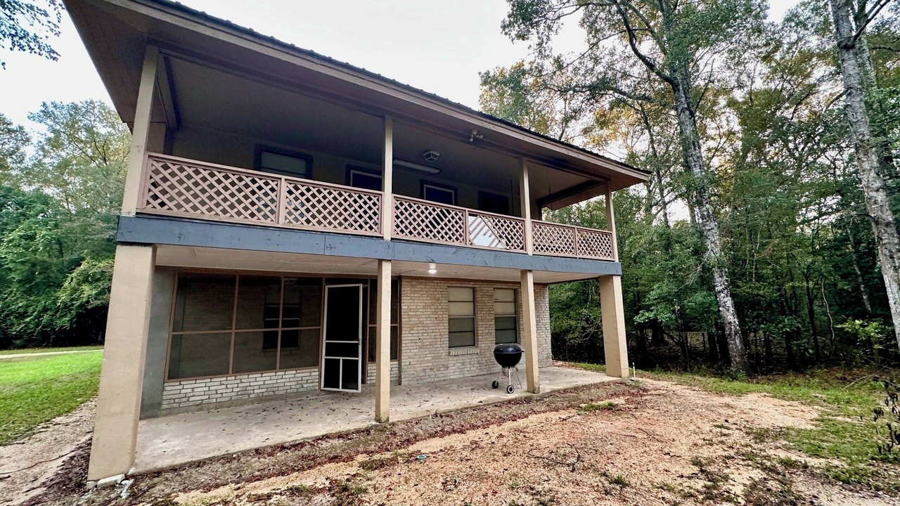 Photo of Outdoor in Perkinston
