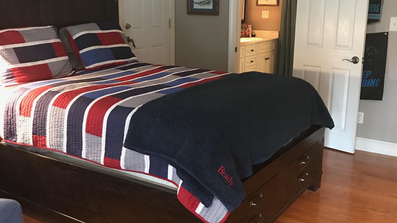 Photo of Bedroom in Shelby