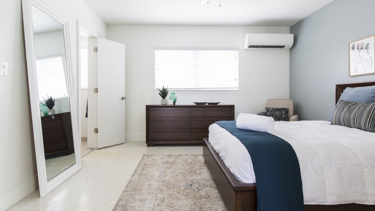 Photo of Bedroom in Coral Ridge