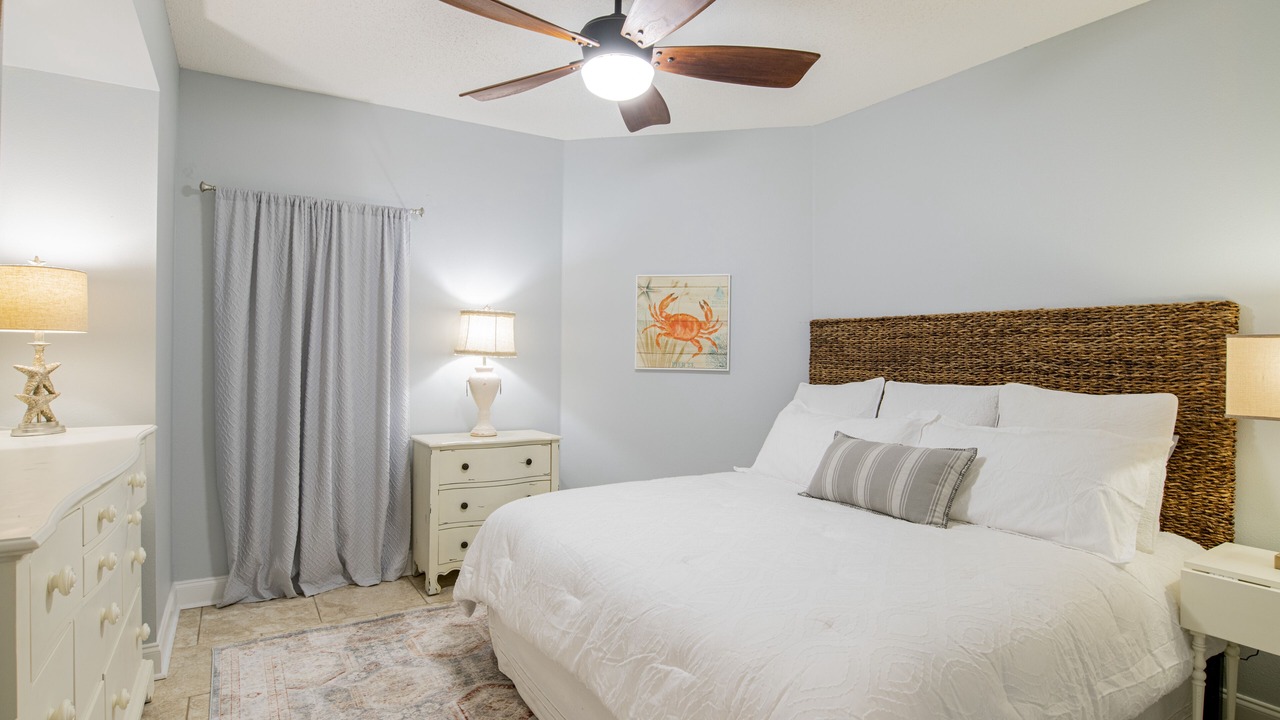 Photo of Bedroom in Ono Island