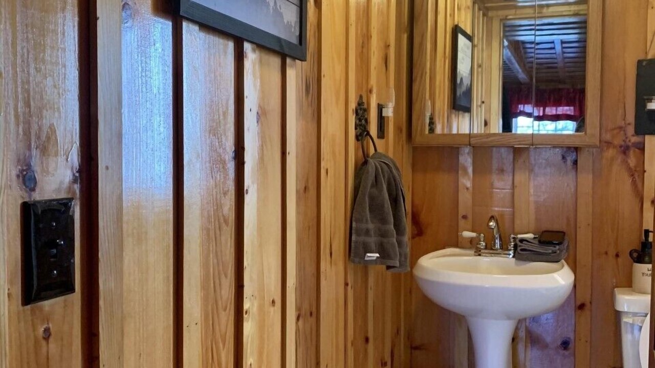 Photo of Bathroom in Lansing