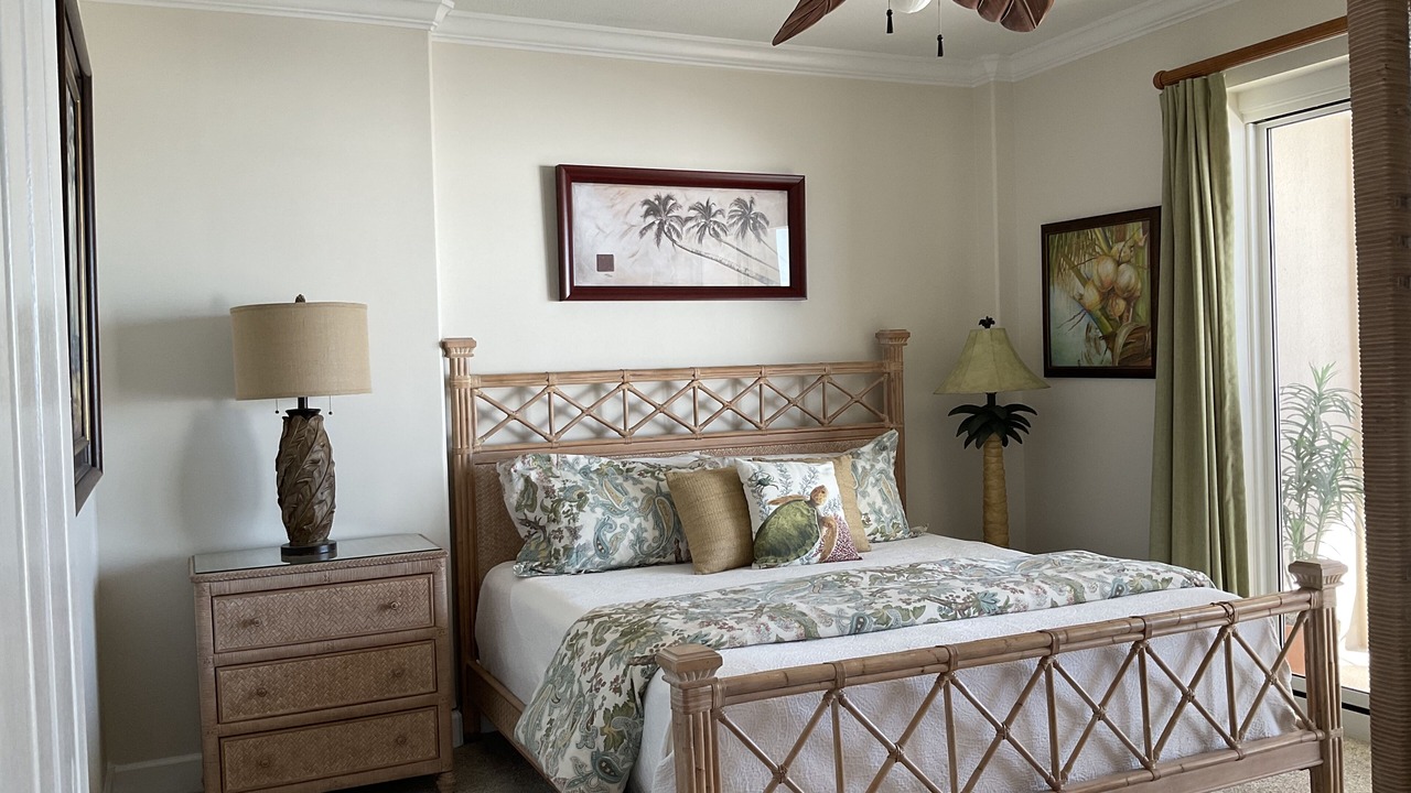 Photo of Bedroom in Orange Beach East