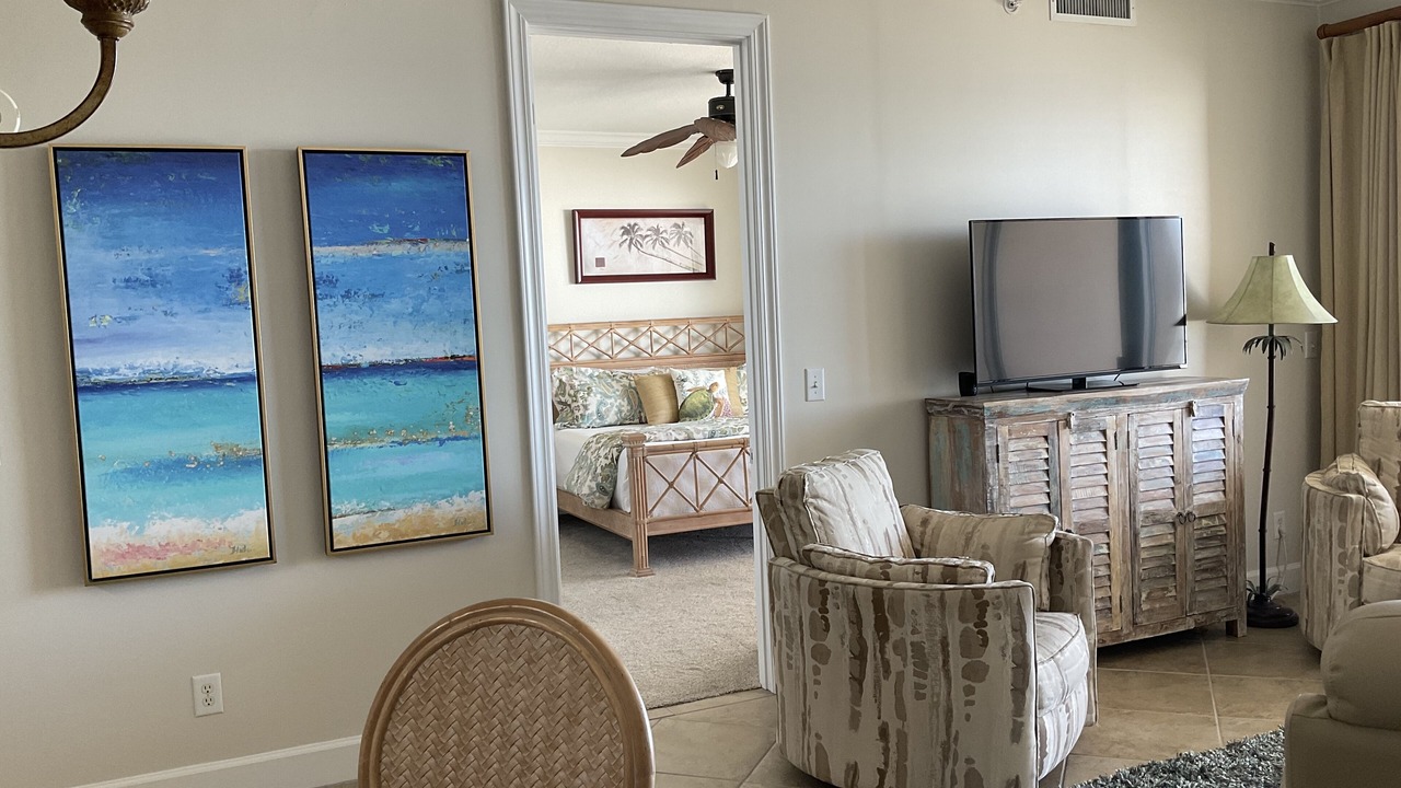 Photo of Livingroom in Orange Beach East