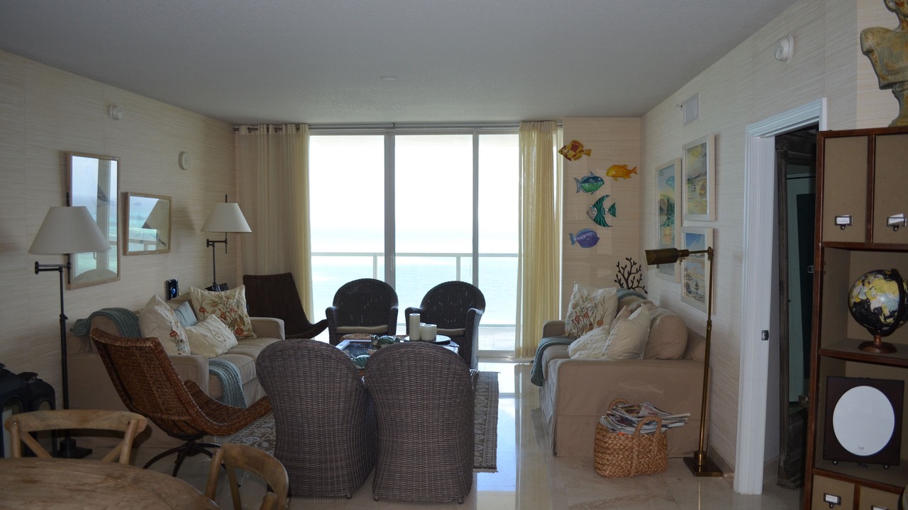 Photo of Livingroom in Sunny Isles Beach