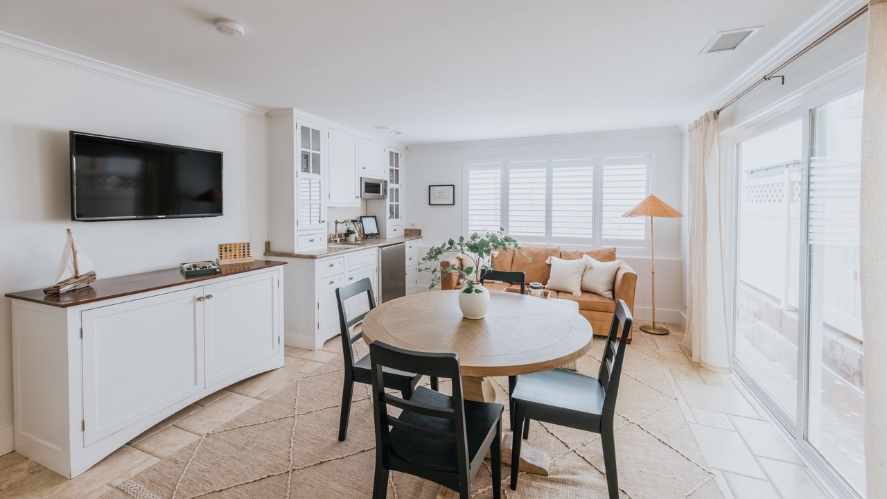 Photo of Bedroom in Silver Strand