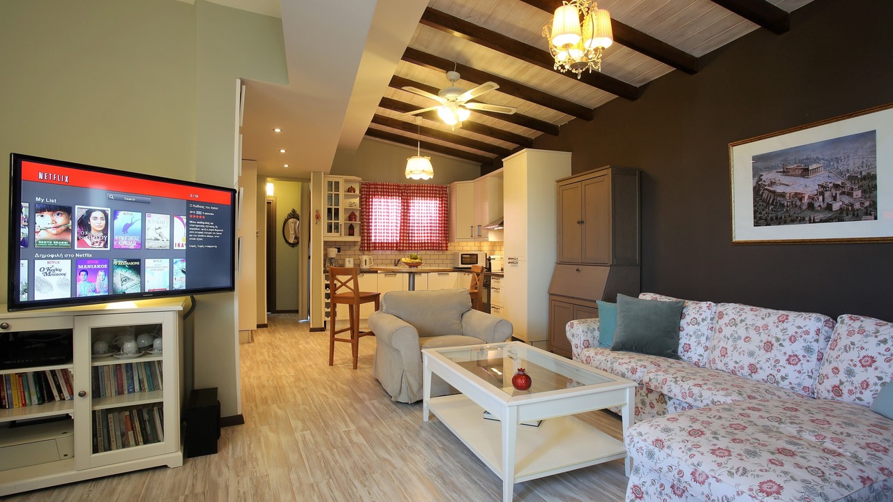Photo of Livingroom in Psirri