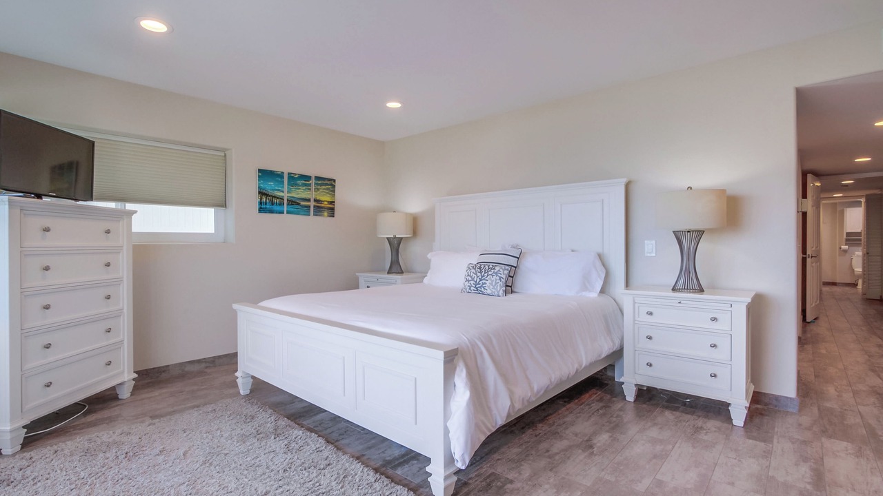 Photo of Bedroom in Crown Point