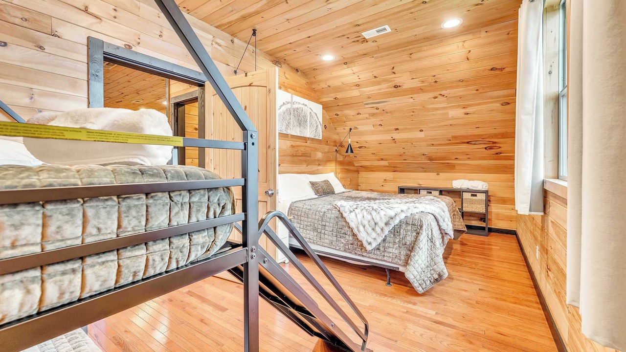 Photo of Bedroom in Bryant
