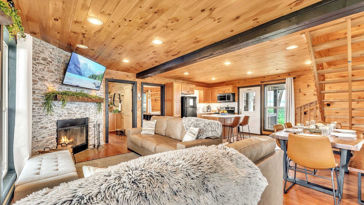 Photo of Livingroom in Bryant
