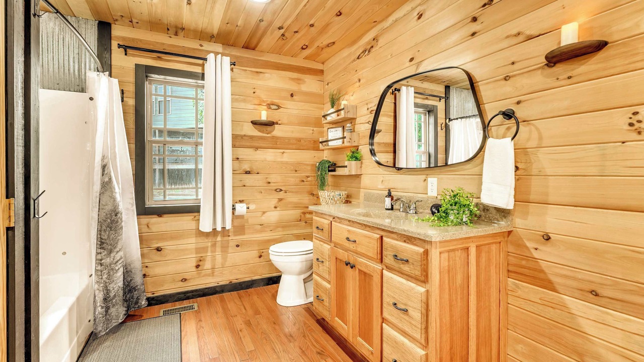 Photo of Bathroom in Bryant