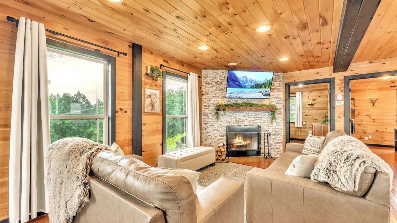 Photo of Livingroom in Bryant