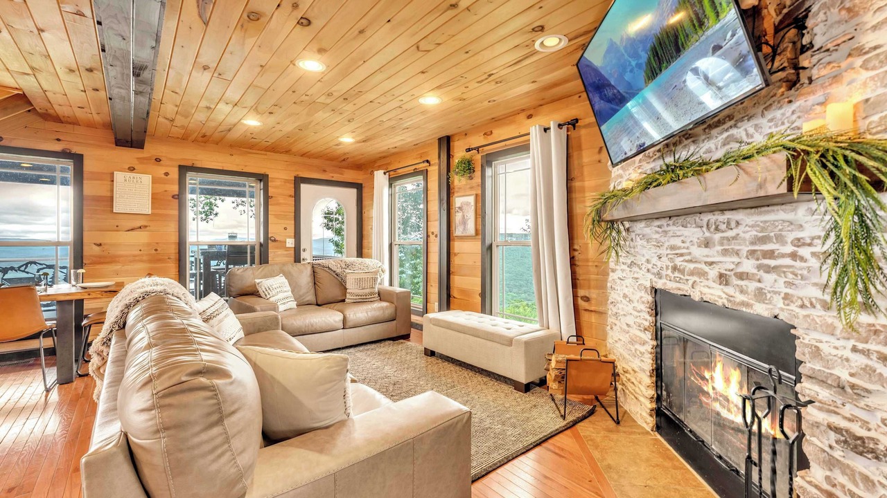 Photo of Livingroom in Bryant