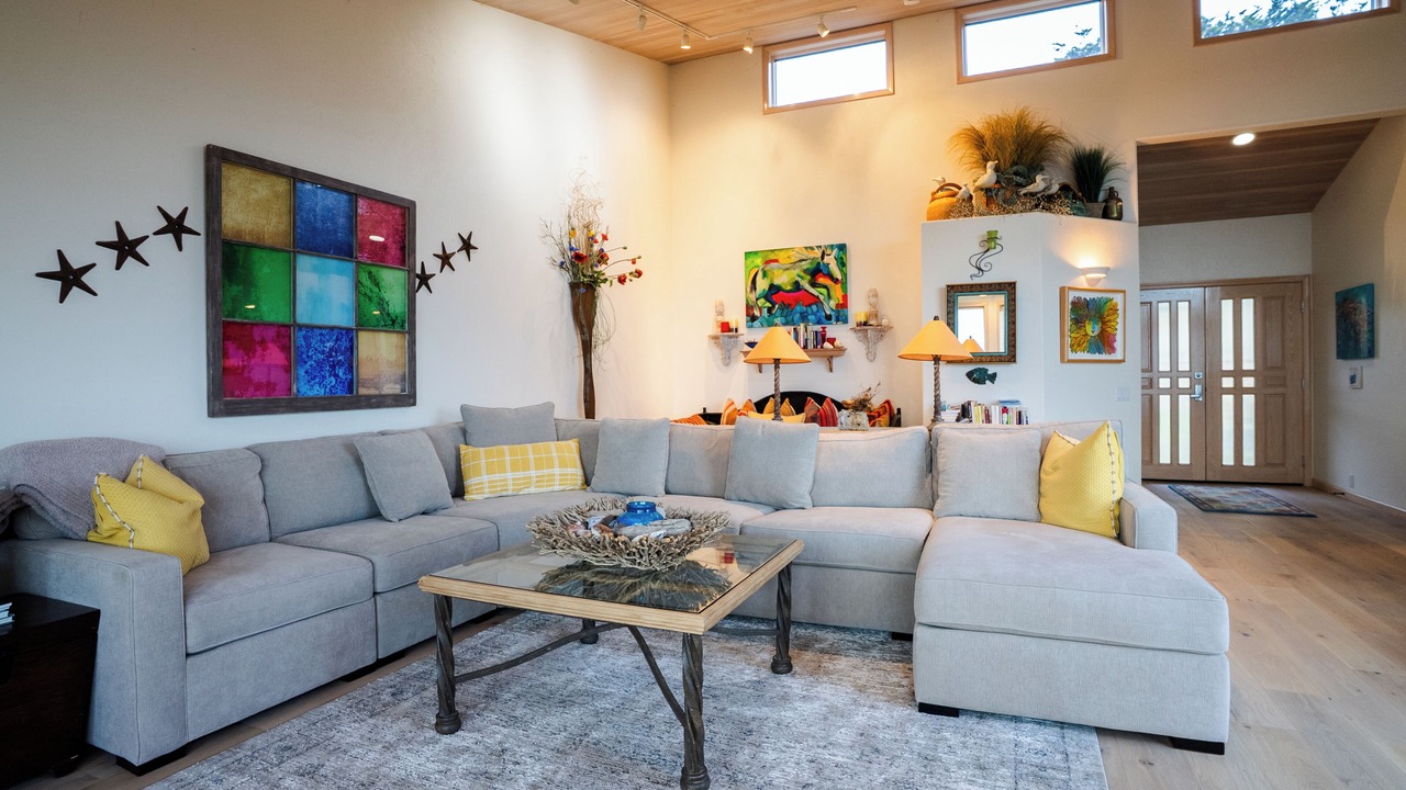 Photo of Livingroom in Sea Ranch