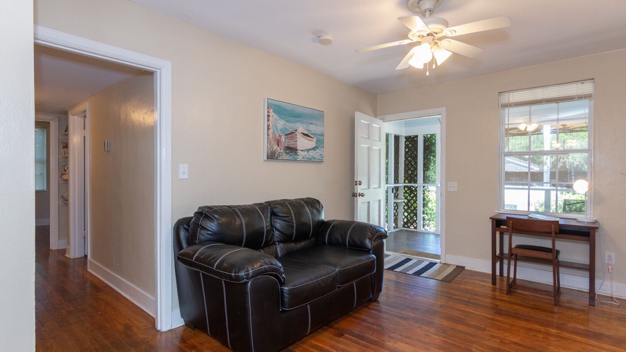 Photo of Livingroom in South Pensacola