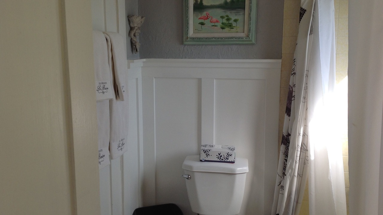 Photo of Bathroom in Sunset Junction