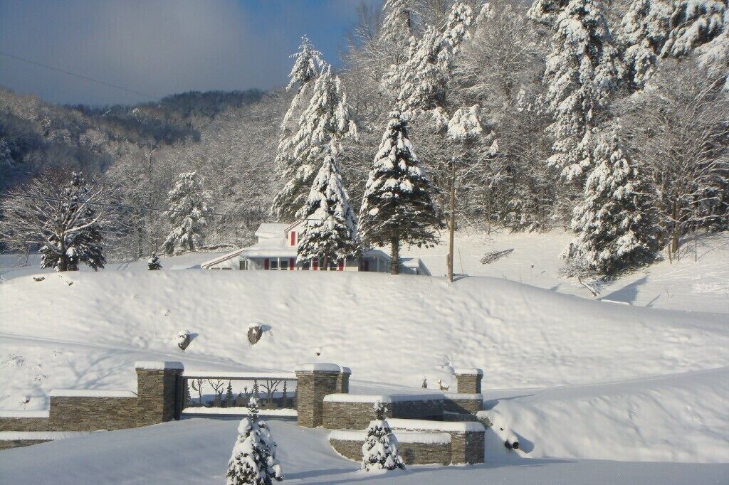 Photo of Others in Bakersville