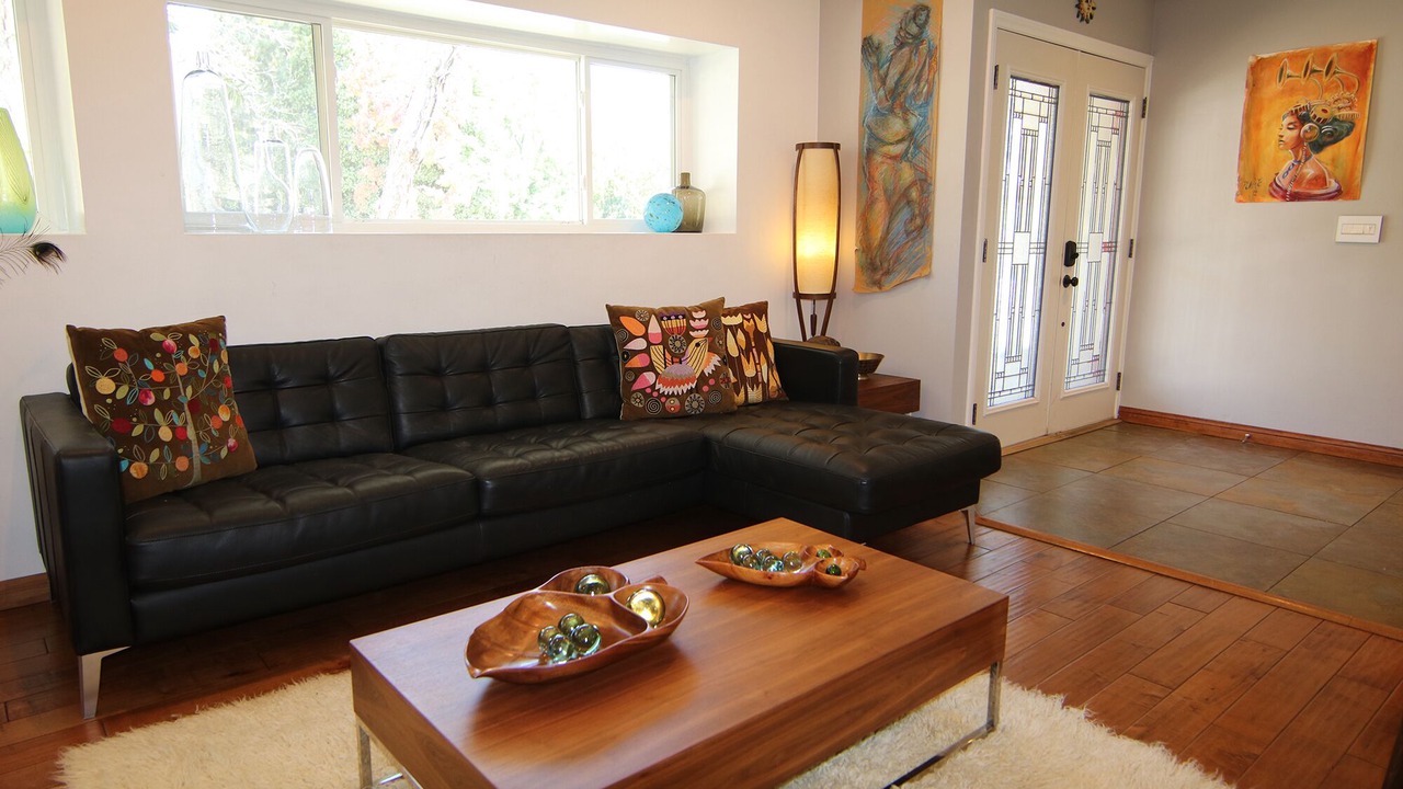 Photo of Livingroom in Fullerton
