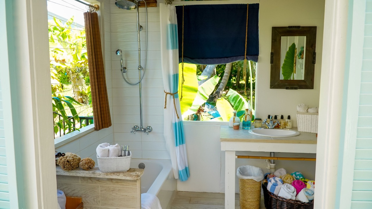 Photo of Bathroom in Spanish Wells