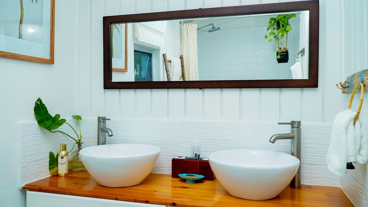 Photo of Bathroom in Spanish Wells