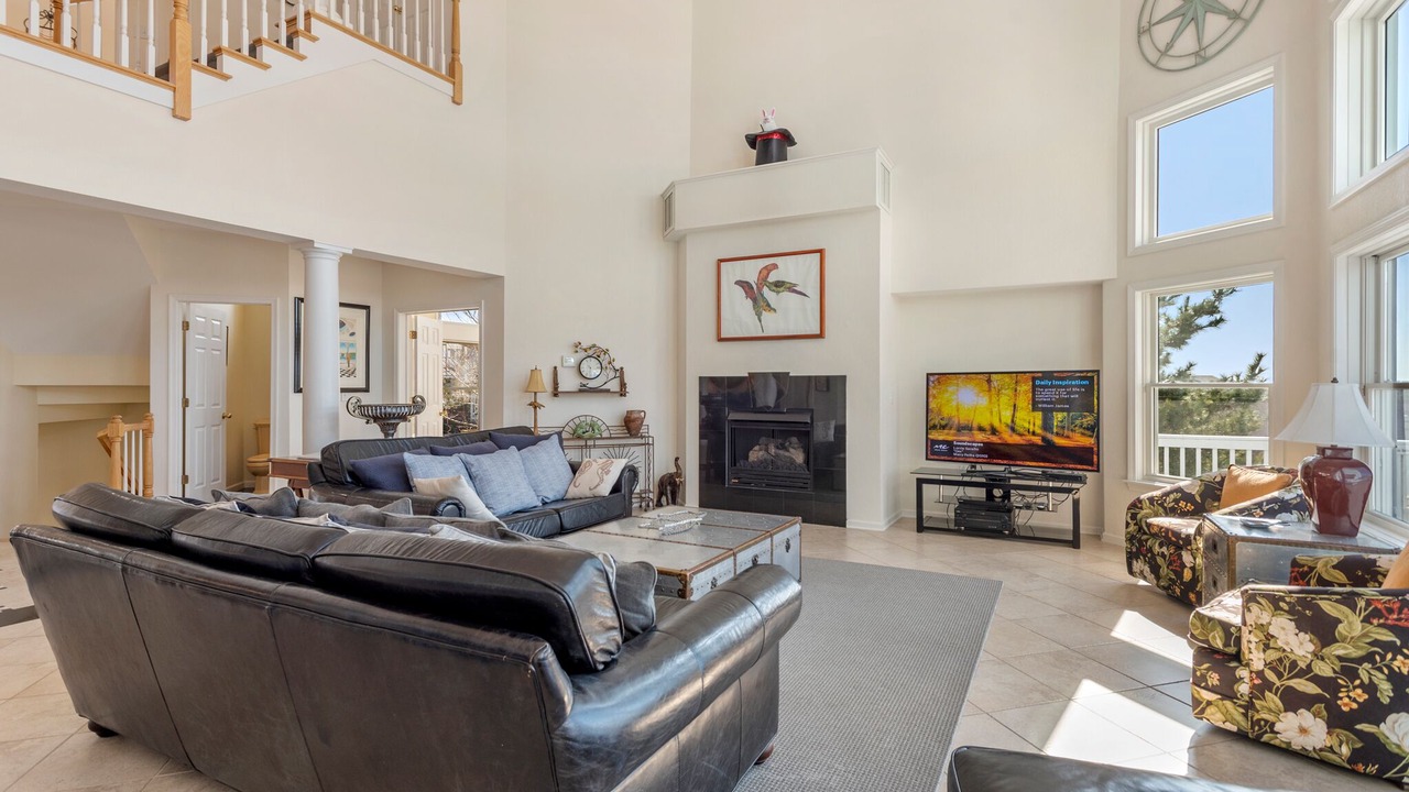 Photo of Livingroom in Corolla