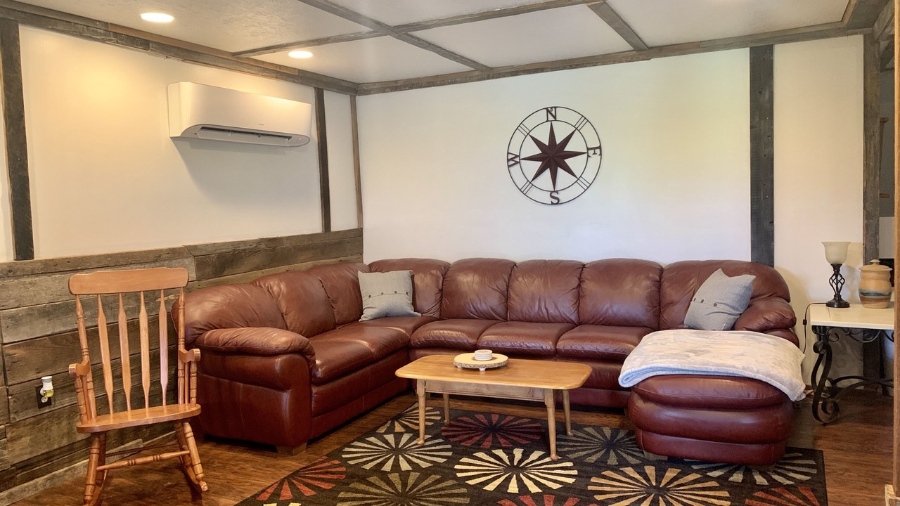 Photo of Livingroom in Maggie Valley