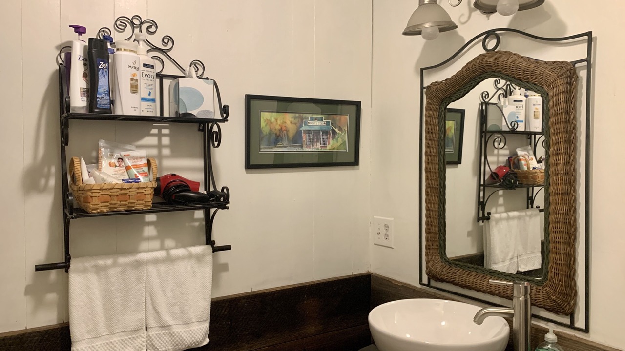 Photo of Bathroom in Maggie Valley