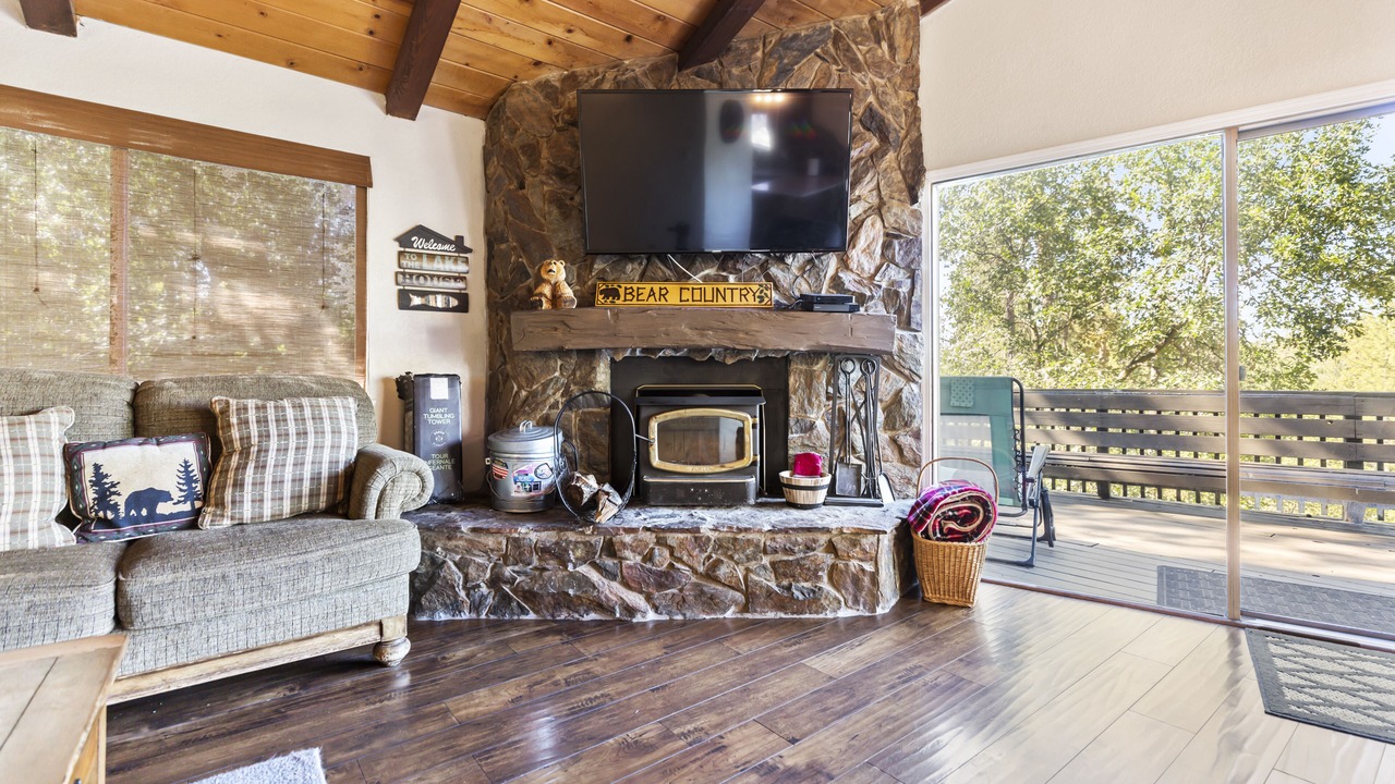 Photo of Livingroom in Groveland