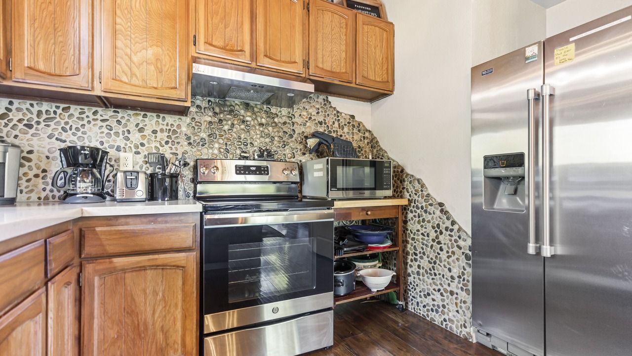 Photo of Kitchen in Groveland