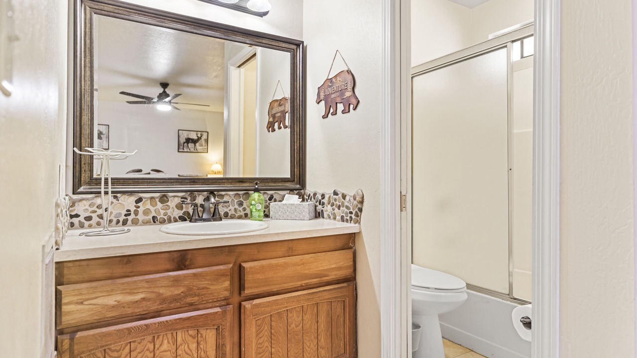 Photo of Bathroom in Groveland
