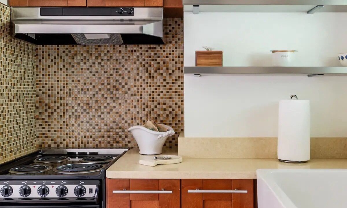 Photo of Kitchen in Seville Historic District
