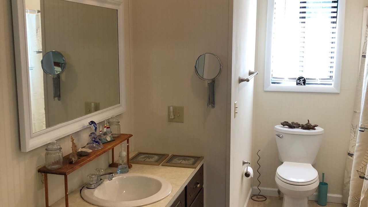 Photo of Bathroom in Ocean Isle Beach