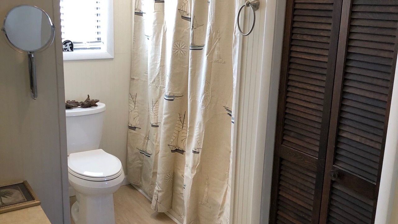 Photo of Bathroom in Ocean Isle Beach